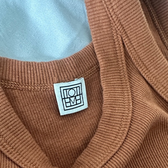 Toteme Rust Tank Top - Picture 2 of 2
